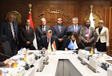 وزير التنمية ومحافظ جنوب سيناء يشهدان توقيع اتفاقية جودة الحياة بمدينة دهب