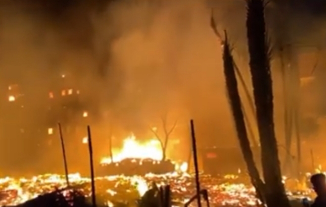 حريق هائل داخل مبني ستوديو الأهرام بالعمرانية